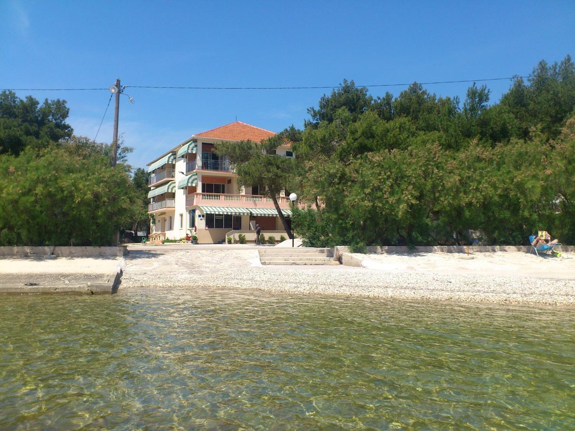 Guest House Malenica Sukošan Exterior foto